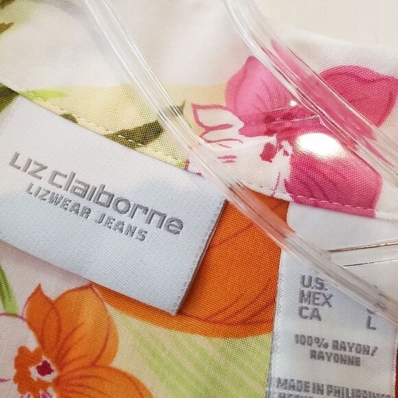 Lizwear Jeans Top - Picture 3 of 3